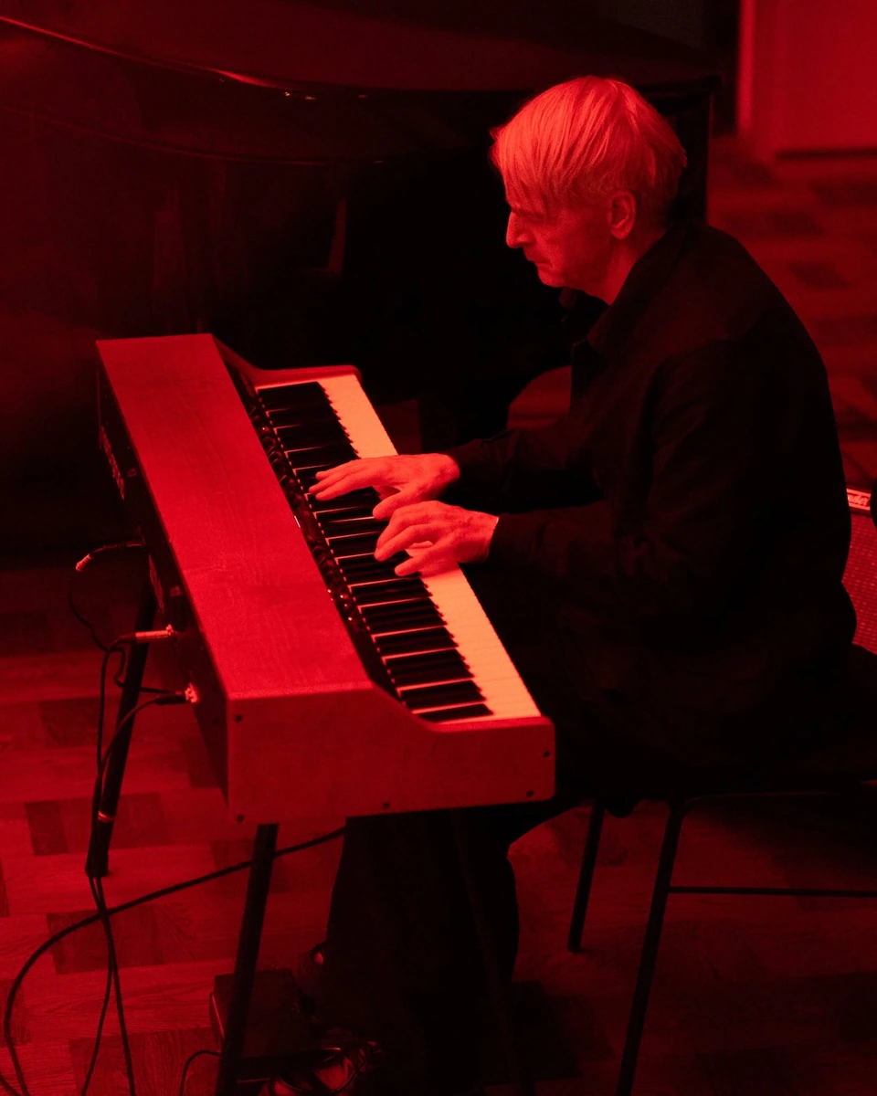 A pianist performing during Sleep Event